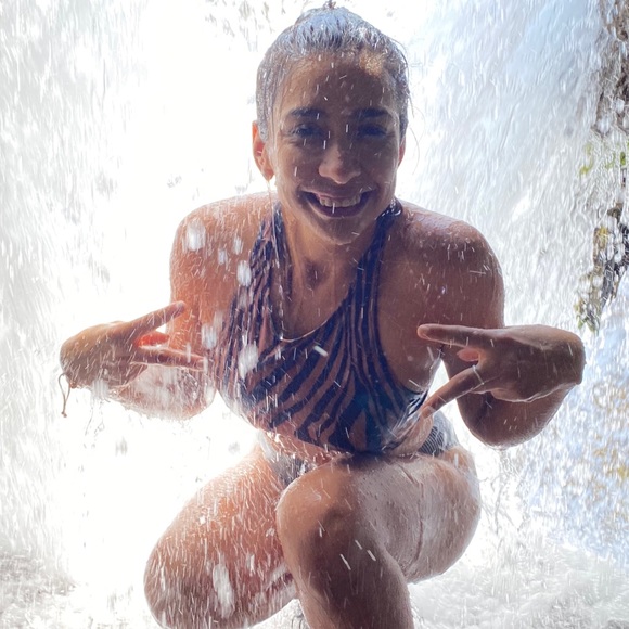 Meet your Posher, Ana - Picture 7 of 9